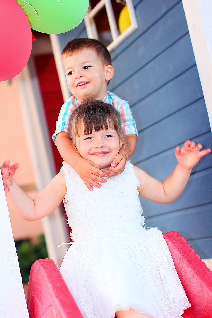 dzieci na ślizgawce